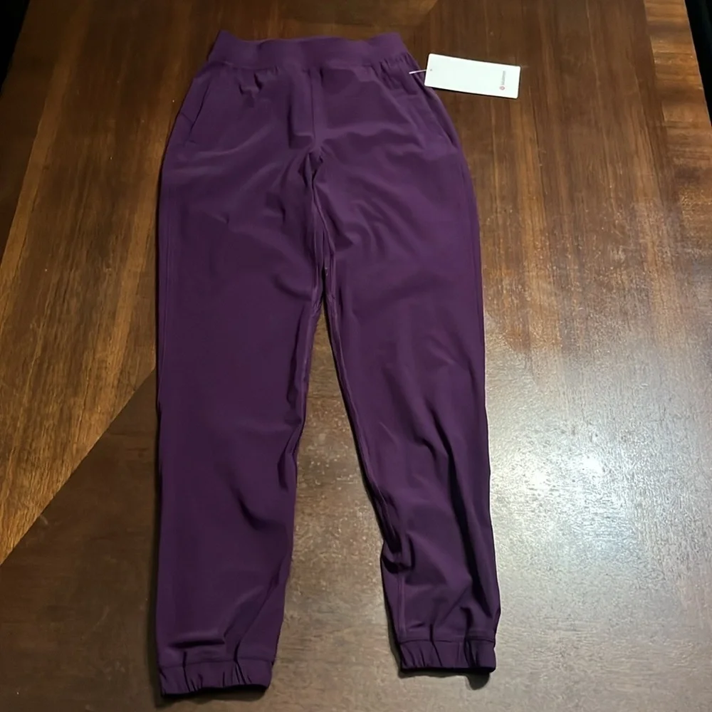 Lululemon Adapted State High-Rise Jogger *Full Length Dramatic Magenta